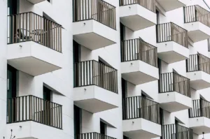 Cuánto se tarda en comprar una casa con y sin hipoteca