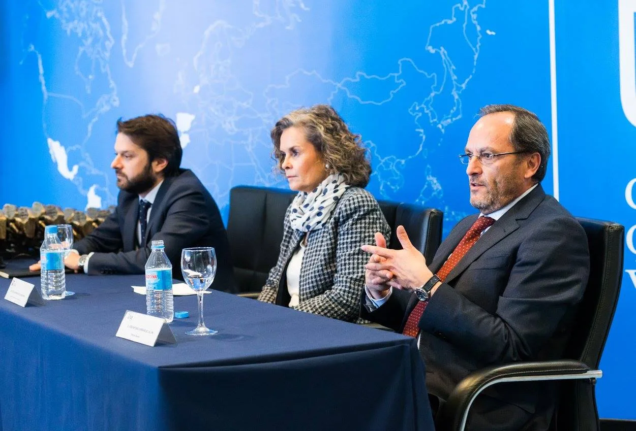 jóvenes tasadores