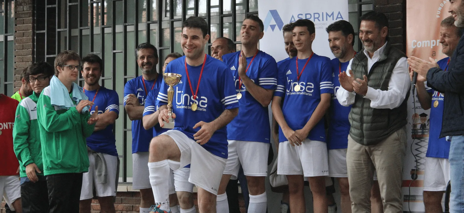 Tinsa, campeón del II Torneo Benéfico de Fútbol 7 en favor de Down Madrid
